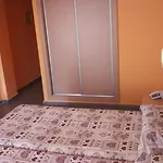 蒙特公园酒店 3*