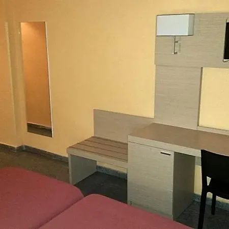 Mont-park 3* بينايدورم