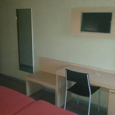 Hotell Mont-park 3*
