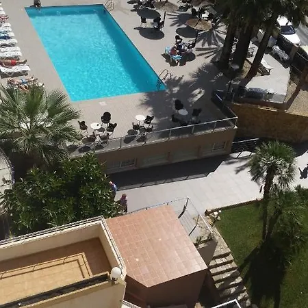 Mont-park Hotell 3*