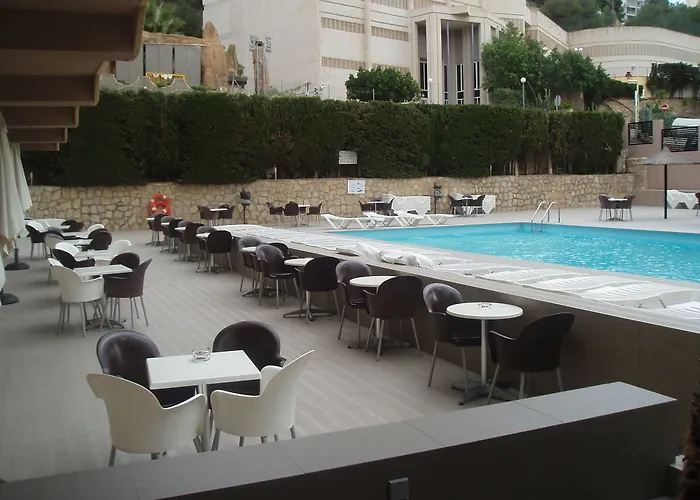 Ξενοδοχείο Mont-park 3*