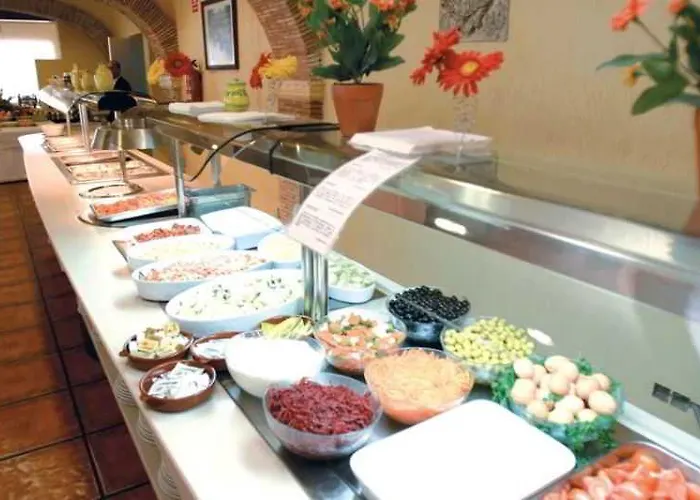 Mont-park 3* بينايدورم