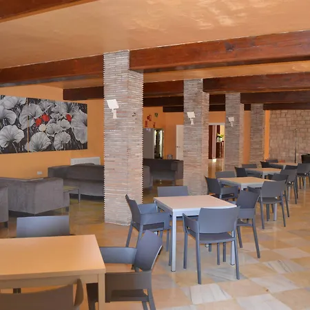 Hotell Mont-park 3*